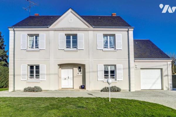 Saint Jean le Blanc, maison avec piscine et 2 garages