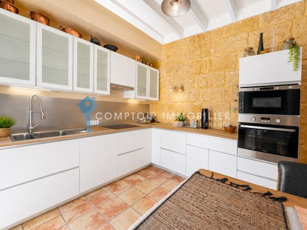Maison de village
                                                                                                                                                                                                                                                                                                                        7 pièce(s)                                                                                                                                                                                                          4 chambre(s)                                                                                                                                                                                                          220  m²