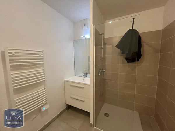 Appartement à louer 1 pièce 27.87m²