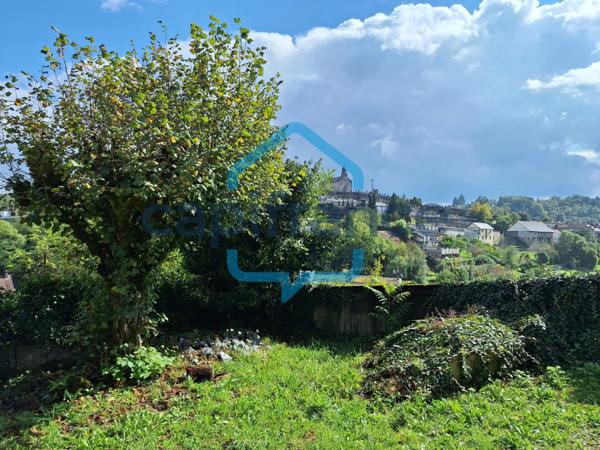 🏡 Maison à fort potentiel : terrasse avec vue, caves et configuration évolutive – TULLE centre, Corrèze (19)