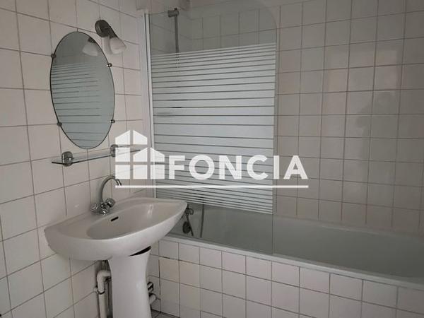 Location Appartement 3 pièces 68.9 m² - 7 RUE DE TILLANCOURT Chateau Thierry 02400