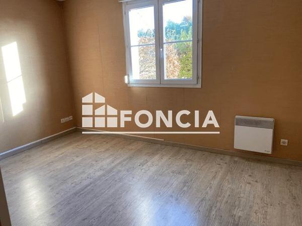 Location Appartement 3 pièces 68.9 m² - 7 RUE DE TILLANCOURT Chateau Thierry 02400