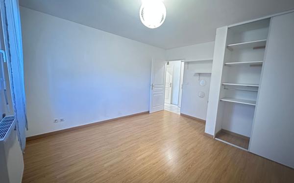 Appartement à vendre    3 pièces • 74 m2 Fontaine