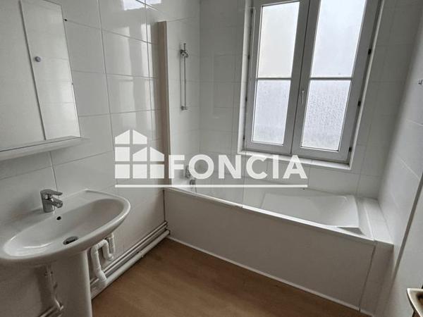 Location Studio 35.2 m² - RESIDENCE LE CLOS DE L'EGLISE Saint Erme 02820