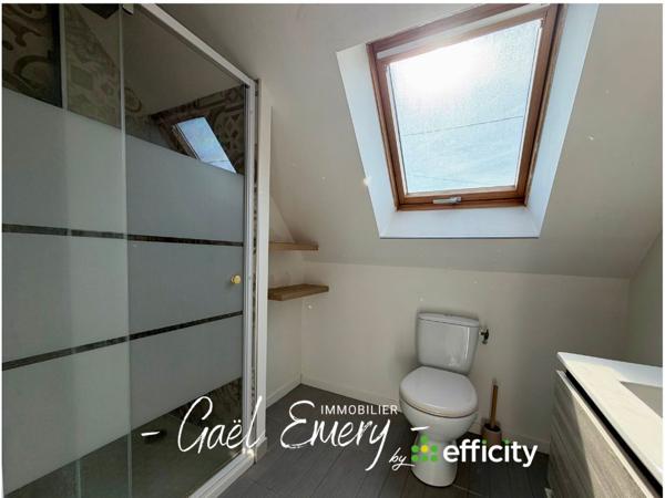 Maison
         5 pièces
        - 103 m² Exclusivité 199 000 € *