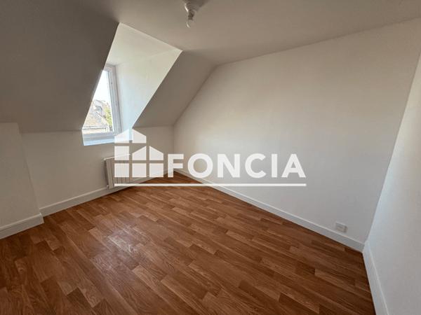Location Appartement 2 pièces 23.49 m² - 24 RUE PLANTIN Tours 37000