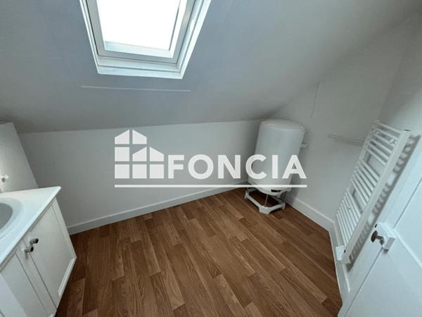 Location Appartement 2 pièces 23.49 m² - 24 RUE PLANTIN Tours 37000