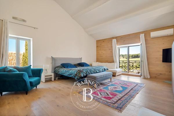 Aix-en-Provence, Maison 14 Chambres -  640 m² à vendre