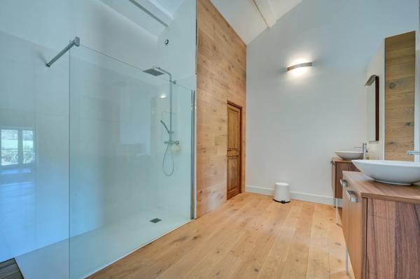 Aix-en-Provence, Maison 14 Chambres -  640 m² à vendre