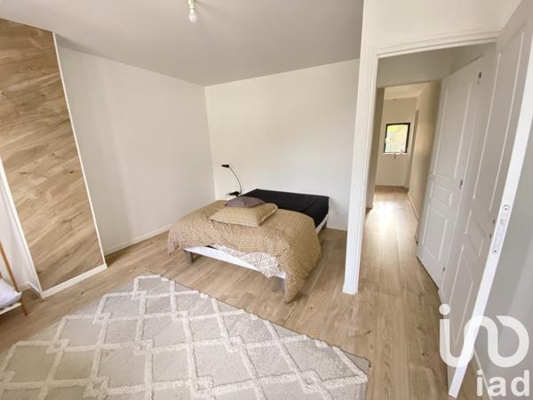 Maison 6 pièces de 149 m² à Nouzonville (08700)