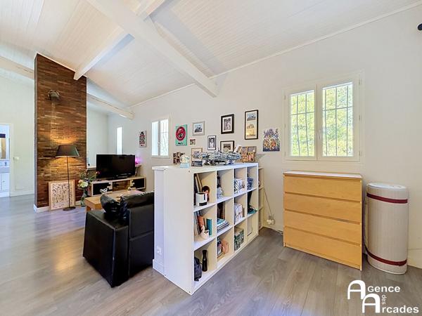 Maison Familiale Baurech de 205 m2 Baurech (33880)