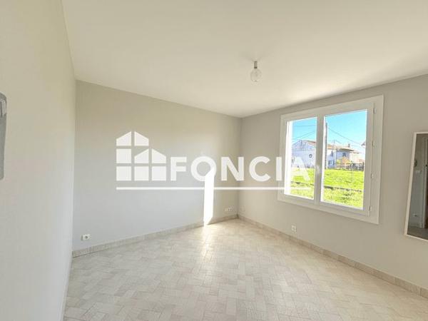 Location Maison 7 pièces 166.96 m² - 495 CHEMIN DU MOLLARD Beaucroissant 38140