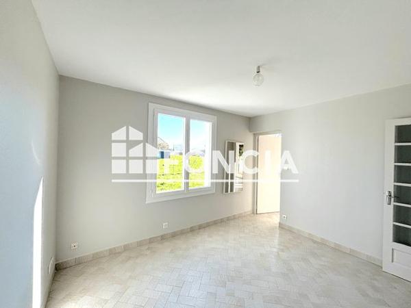 Location Maison 7 pièces 166.96 m² - 495 CHEMIN DU MOLLARD Beaucroissant 38140