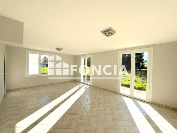 Location Maison 7 pièces 166.96 m² - 495 CHEMIN DU MOLLARD Beaucroissant 38140