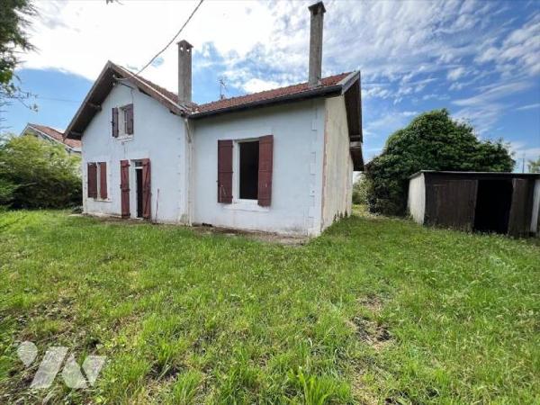 Maison à rénover à Morcenx-la-Nouvelle - REF 1005524
Située en centre-bourg de Morcenx-la-Nouve...