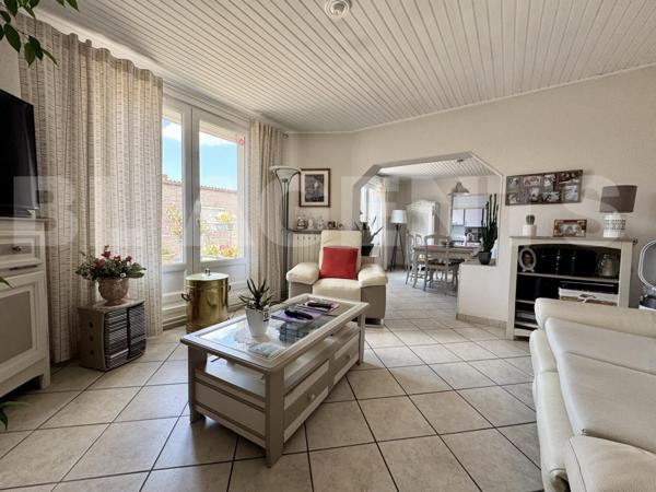 Appartement 4 pièce(s) 141 m2