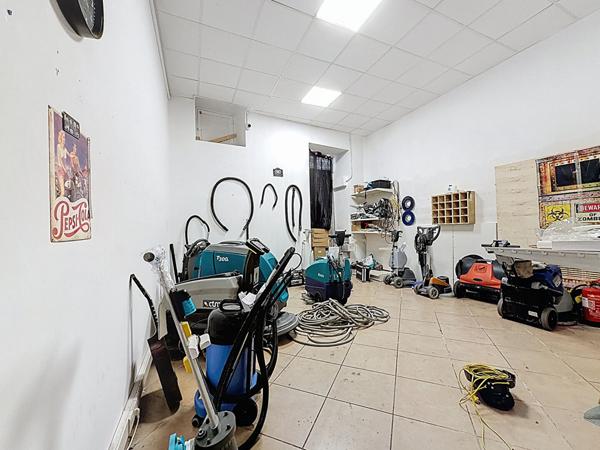 Local commercial à vendre - Centre-ville de Nice, Quartier Médecin
