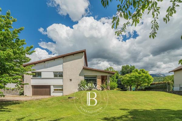 Saint-Étienne-de-Crossey, Maison 5 Chambres -  192 m² à vendre