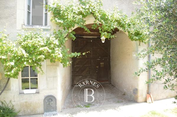 Loudun, Hôtel particulier 5 Chambres -  263 m² à vendre