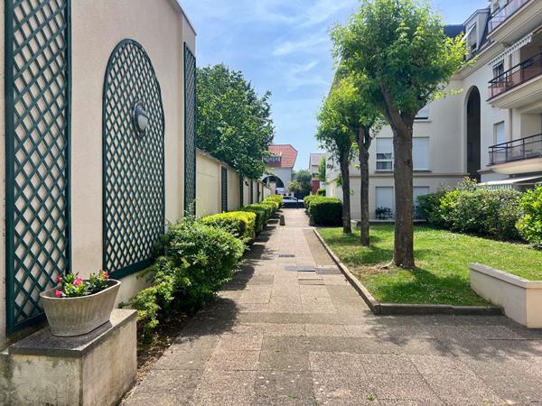 Parking / box Saint Maur Des Fosses 25 m2