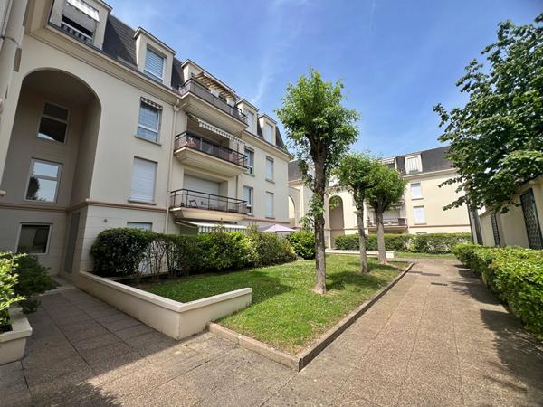 Parking / box Saint Maur Des Fosses 25 m2