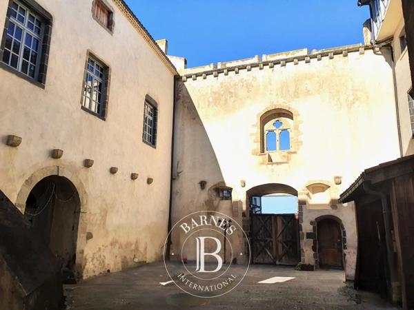 Mezel, Château 4 Chambres -  825 m² à vendre