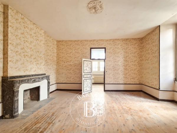 Mezel, Château 4 Chambres -  825 m² à vendre