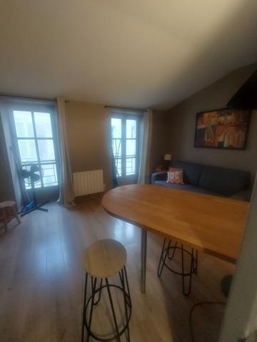 Studio quartier Saint Nicolas La Rochelle