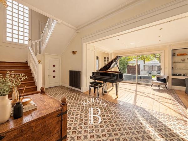 Le Perreux-sur-Marne, Maison 6 Chambres -  323 m² à vendre
