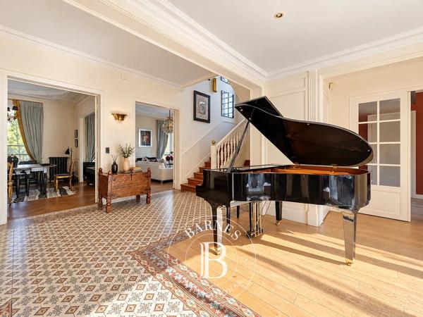 Le Perreux-sur-Marne, Maison 6 Chambres -  323 m² à vendre