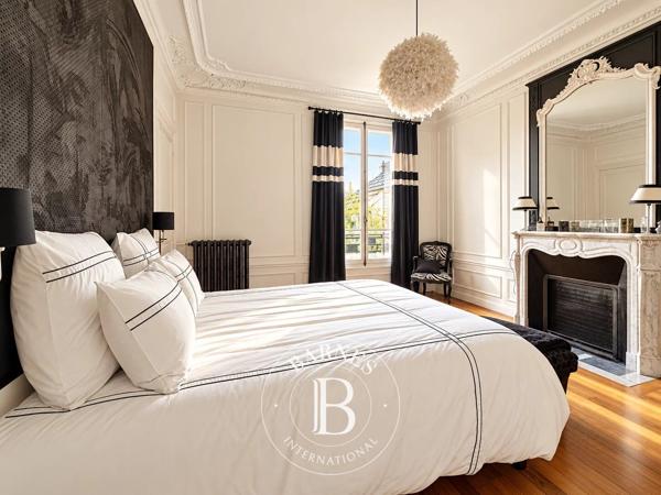 Le Perreux-sur-Marne, Maison 6 Chambres -  323 m² à vendre