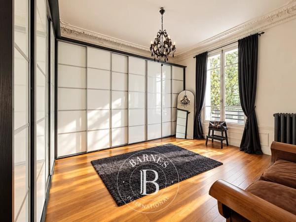 Le Perreux-sur-Marne, Maison 6 Chambres -  323 m² à vendre