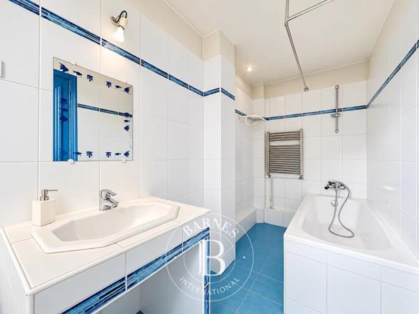 Le Perreux-sur-Marne, Maison 6 Chambres -  323 m² à vendre