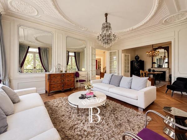 Le Perreux-sur-Marne, Maison 6 Chambres -  323 m² à vendre