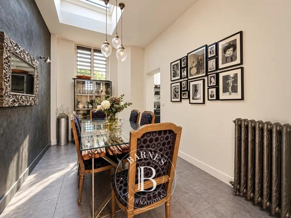 Le Perreux-sur-Marne, Maison 6 Chambres -  323 m² à vendre