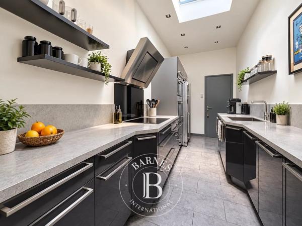 Le Perreux-sur-Marne, Maison 6 Chambres -  323 m² à vendre