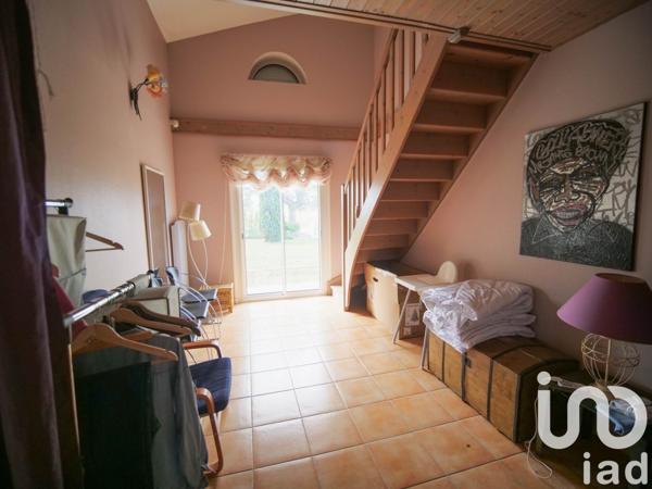 Mas 9 pièces de 278 m² à Bages (66670)