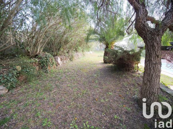 Mas 9 pièces de 278 m² à Bages (66670)