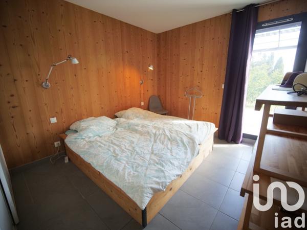 Mas 9 pièces de 278 m² à Bages (66670)