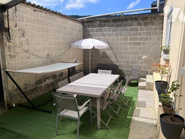 Une maison  à usage d'habitation, située à HAYBES (08170), 29 Cité Saint Pierre