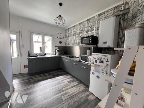 Une maison  à usage d'habitation, située à HAYBES (08170), 29 Cité Saint Pierre