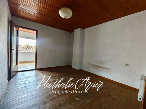 Maison de village à rénover  Beau potentiel au coeur de Rustiques (11800)