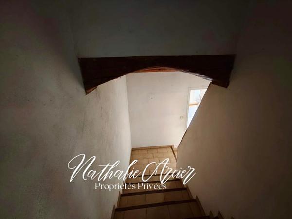 Maison de village à rénover  Beau potentiel au coeur de Rustiques (11800)