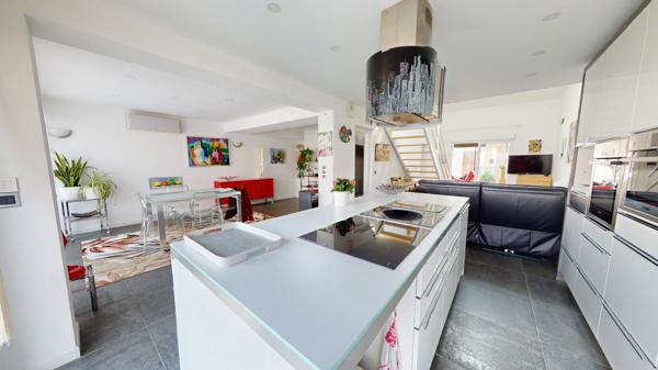 A VENDRE: Maison 5 pièces de 161 m2 à Palavas Les Flots (34250)