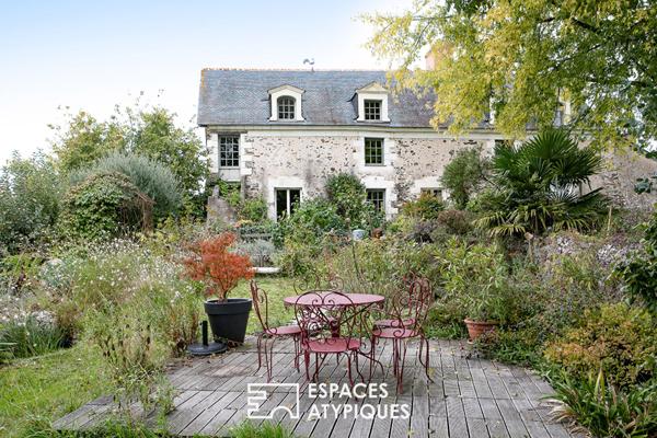 Charme authentique et grands volumes en bord de Loire