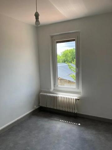 Appartement à louer à Fouillade (12270)