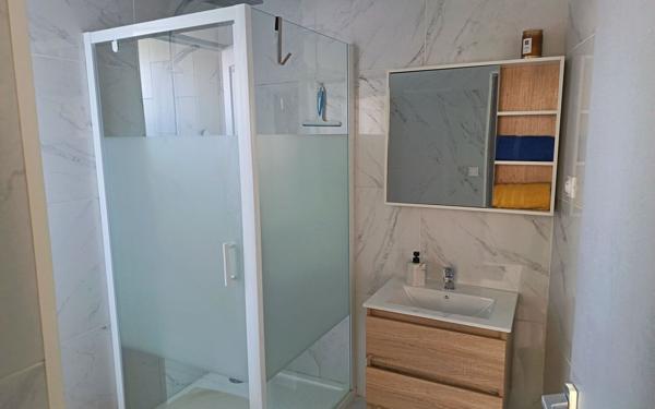 Appartement à louer    2 pièces • 32,13 m2 Saint-Quentin-la-Motte-Croix-au-Bailly