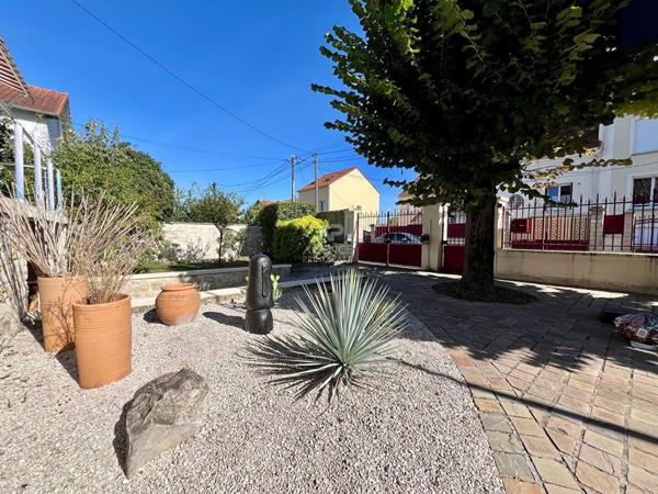 Maison Houilles 7 pièce(s) 165 m2 €955 000 ** - Référence 916