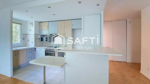 Appartement 4 chambres - 2 places de parking- cave- 5 mn gare Massy Palaiseau