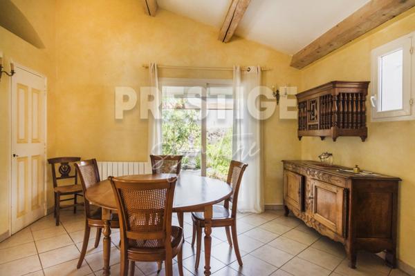Maison
                                                                                                                                                                                                                                                                                                                        7 pièce(s)                                                                                                                                                                                                          5 chambre(s)                                                                                                                                                                                                          192.67  m²